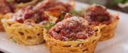 Смачний майстер-клас Мафіни із спагетті від дитячої кулінарної студії Ложка
